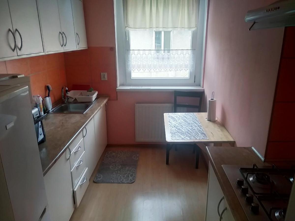 Apartament Przy Wroclawskim Stadionie Екстер'єр фото